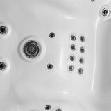 hot-tub-bo-01-4