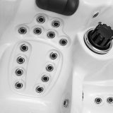 hot-tub-bo-01-5
