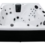 hot-tub-capri-2