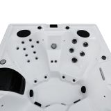 hot-tub-capri-7